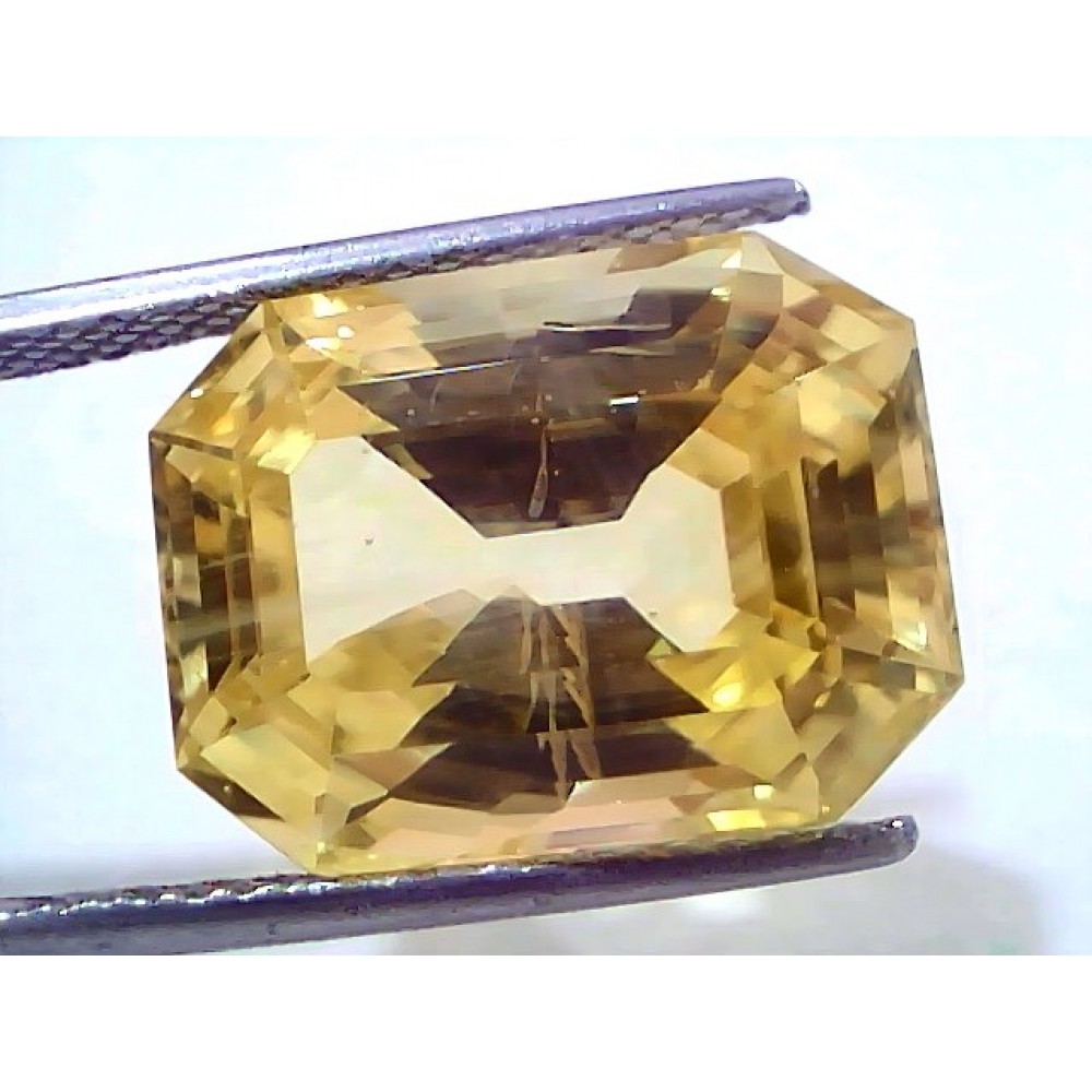 Yellow topaz deals in hindi name